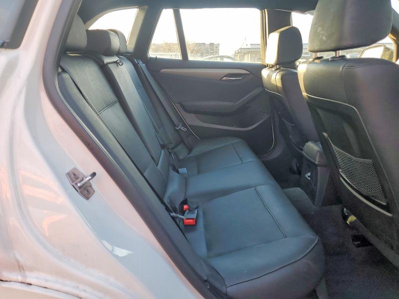Photo 11 from auction – 2015 BMW X1 XDRIVE2 with VIN WBAVL1C53FVY38560