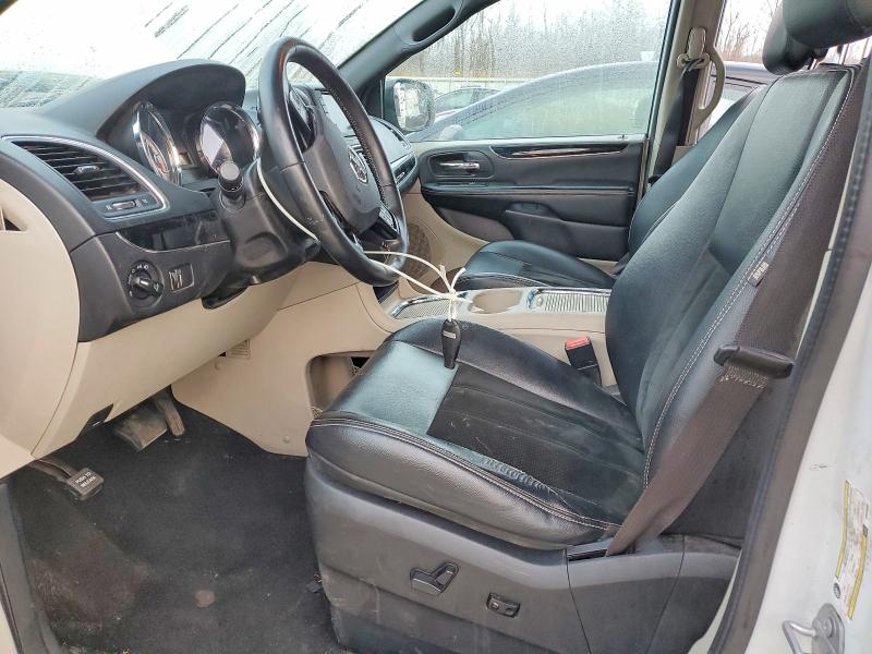 Фото 7 с аукциона – 2017 DODGE GRAND CARA с VIN 2C4RDGCG7HR666397