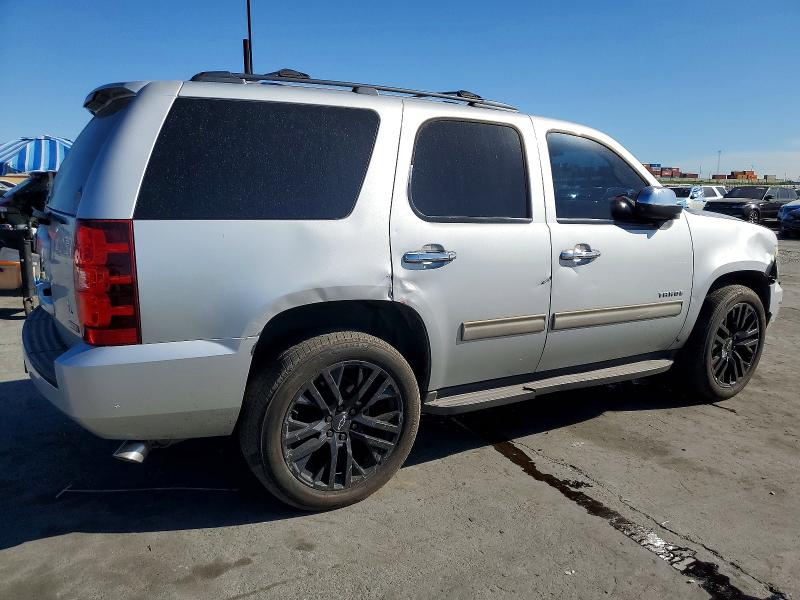 Photo 3 from auction – 2012 CHEVROLET TAHOE C150 with VIN 1GNSCAE02CR324184