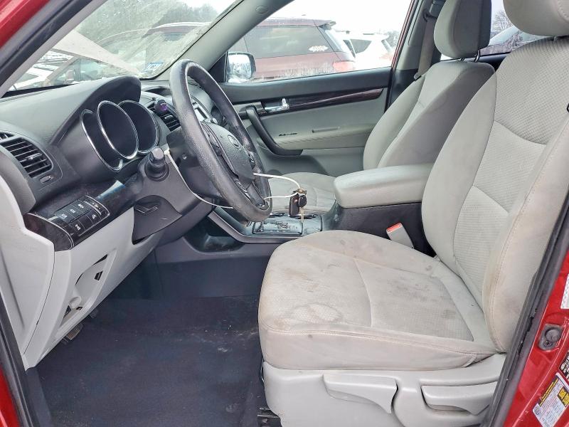 Photo 7 from auction – 2011 KIA SORENTO BA with VIN 5XYKTCA15BG005359