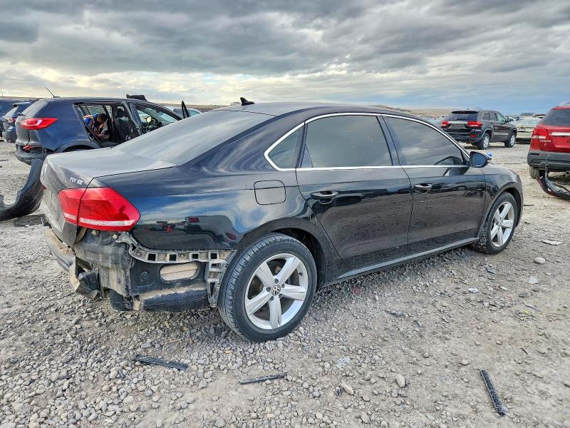 Photo 3 from auction – 2012 VOLKSWAGEN PASSAT SE with VIN 1VWBN7A38CC008925