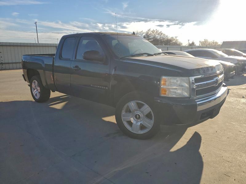 Photo 4 from auction – 2008 CHEVROLET SILVERADO with VIN 2GCEC19JX81113274