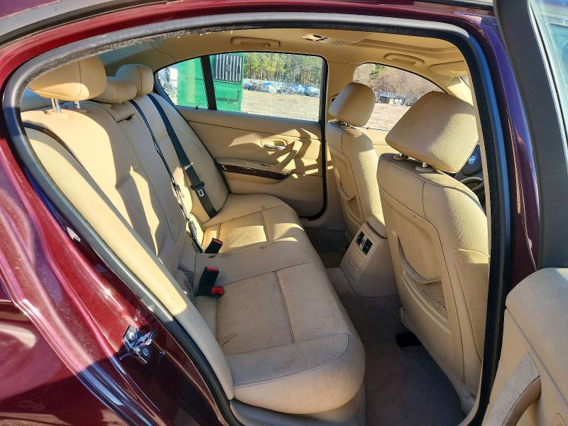 Photo 10 from auction – 2008 BMW 328 XI with VIN WBAVC93528K040828