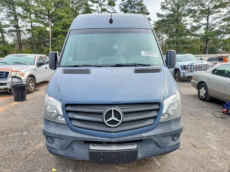 Photo 5 from auction – 2018 MERCEDES-BENZ SPRINTER 2 with VIN WD3PE7CD2JP634341