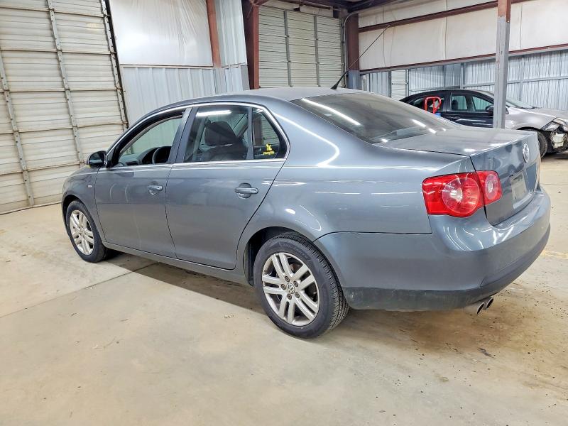 Photo 2 from auction – 2007 VOLKSWAGEN JETTA WOLF with VIN 3VWEG71K57M134369