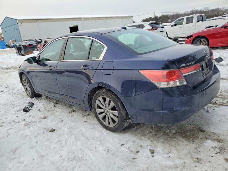 Photo 2 from auction – 2011 HONDA ACCORD with VIN 1HGCP2F83BA102554