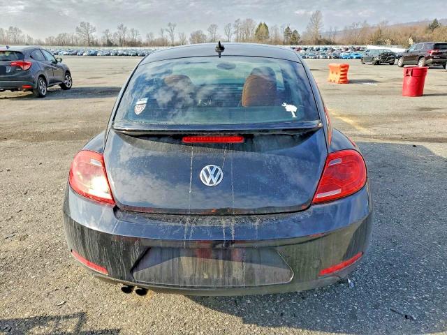 Photo 6 from auction – 2016 VOLKSWAGEN BEETLE 1.8 with VIN 3VWF17AT2GM631636