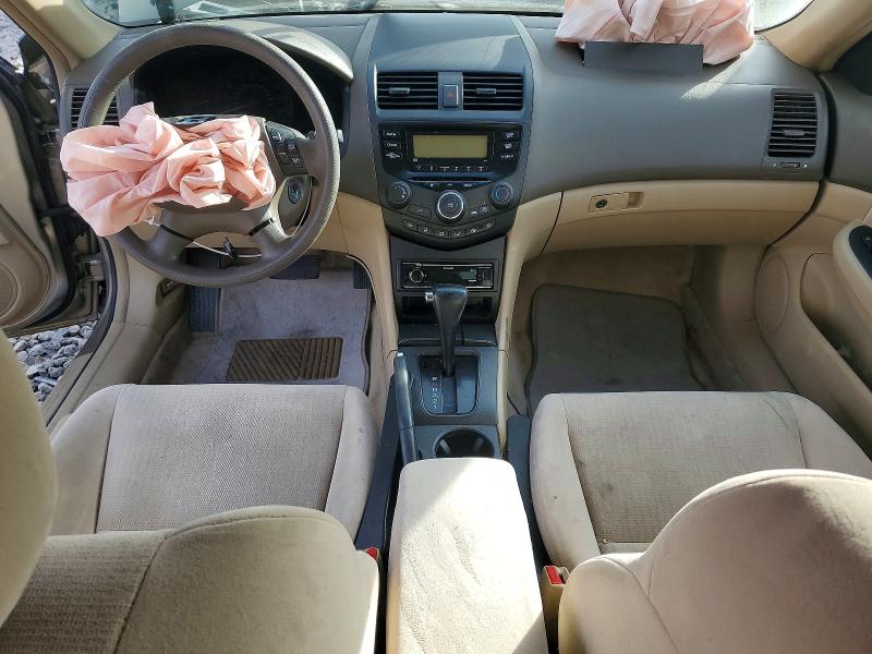 Photo 8 from auction – 2003 HONDA ACCORD LX with VIN JHMCM56353C021881