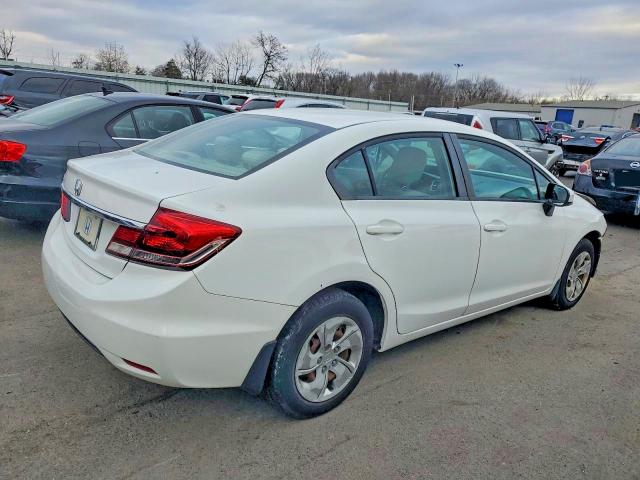 Photo 3 from auction – 2015 HONDA CIVIC with VIN 19XFB2F51FE212991