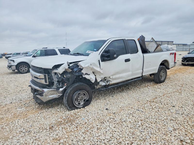 FORD F250 2018 with VIN 1FT7X2B63JEB34061 - Photo from auction