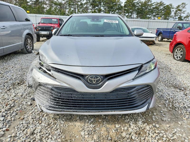 Photo 5 from auction – 2020 TOYOTA CAMRY LE with VIN 4T1C11AK4LU509419