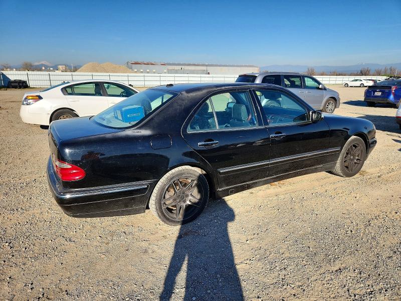 Photo 3 from auction – 2000 MERCEDES-BENZ E 430 with VIN WDBJF70J2YA999875