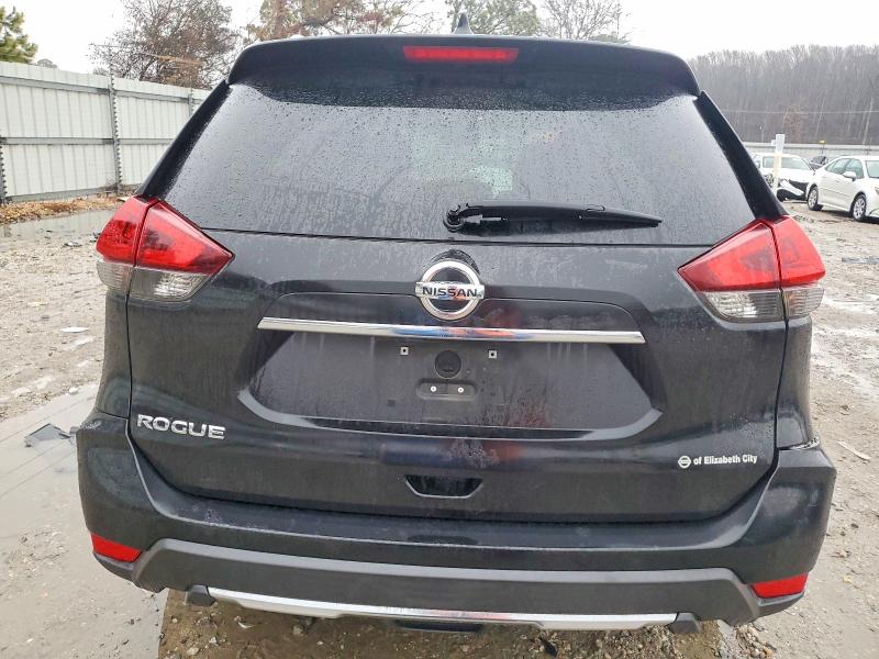 Photo 6 from auction – 2018 NISSAN ROGUE S with VIN 5N1AT2MT4JC820816