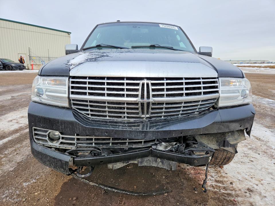 Photo 5 from auction – 2011 LINCOLN NAVIGATOR with VIN 5LMJJ2J56BEJ05972