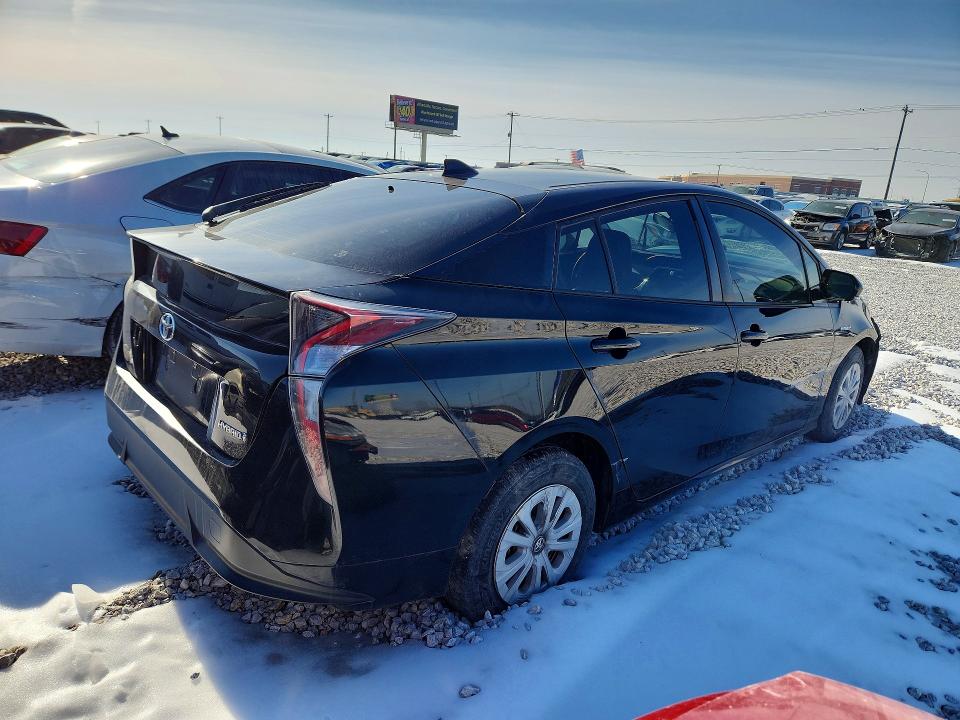 Photo 3 from auction – 2016 TOYOTA PRIUS with VIN JTDKARFU1G3027009