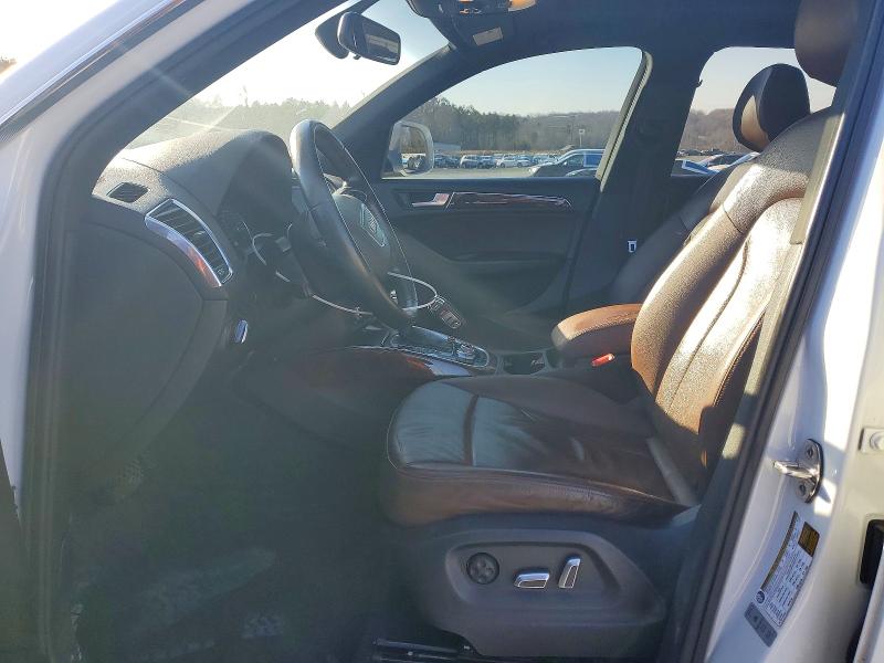 Photo 7 from auction – 2017 AUDI Q5 PREMIUM with VIN WA1C2AFP7HA075571