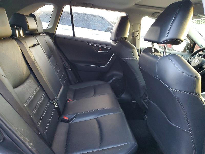 Photo 11 from auction – 2024 TOYOTA RAV4 LIMIT with VIN JTMD6RFV6RD136016