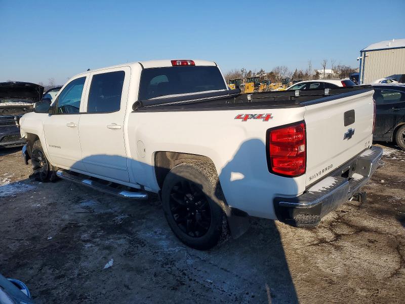Photo 2 from auction – 2017 CHEVROLET SILVERADO with VIN 3GCUKRECXHG165614