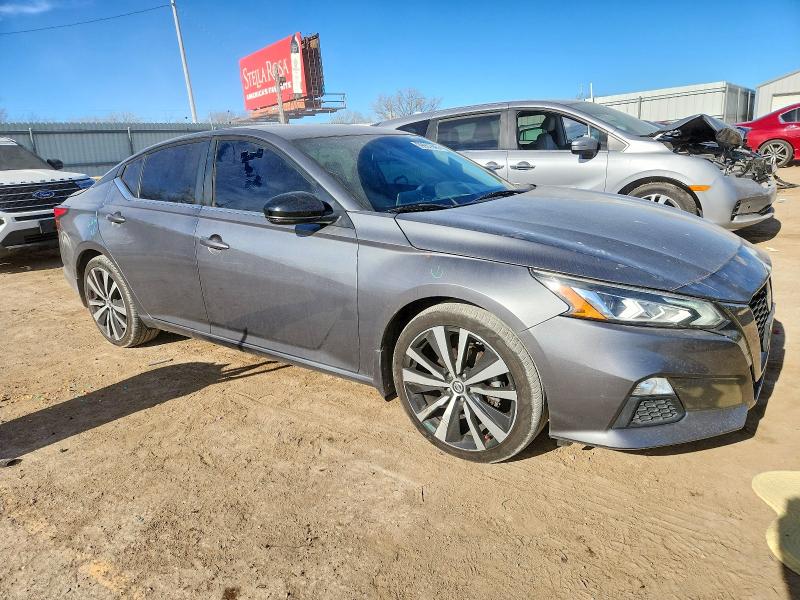 Photo 4 from auction – 2019 NISSAN ALTIMA with VIN 1N4BL4CV3KC141554