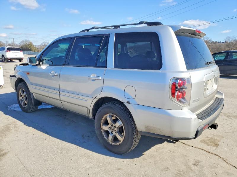 Photo 2 from auction – 2006 HONDA PILOT with VIN 2HKYF18516H558636