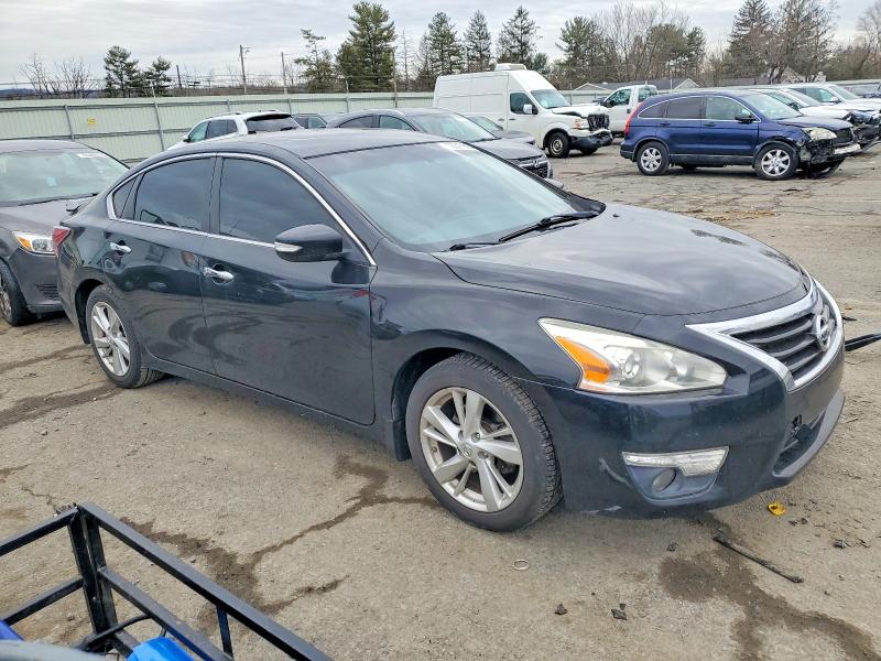 Photo 4 from auction – 2015 NISSAN ALTIMA 2.5 with VIN 1N4AL3AP0FC437681