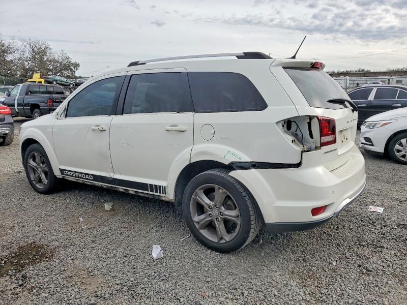 Photo 2 from auction – 2016 DODGE JOURNEY CR with VIN 3C4PDCGB5GT185638