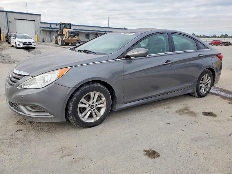 HYUNDAI SONATA GLS 2014 with VIN 5NPEB4AC6EH863217 - Photo from auction