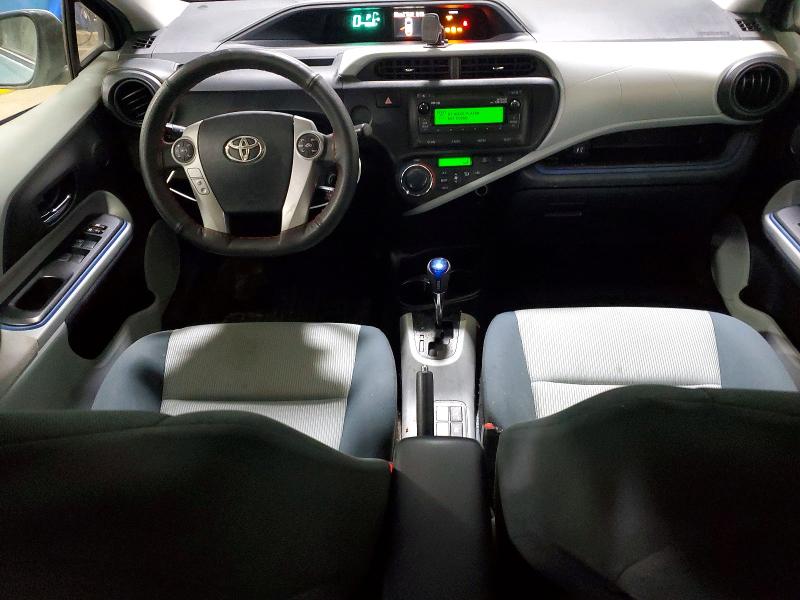 Photo 8 from auction – 2012 TOYOTA PRIUS C with VIN JTDKDTB34C1009112