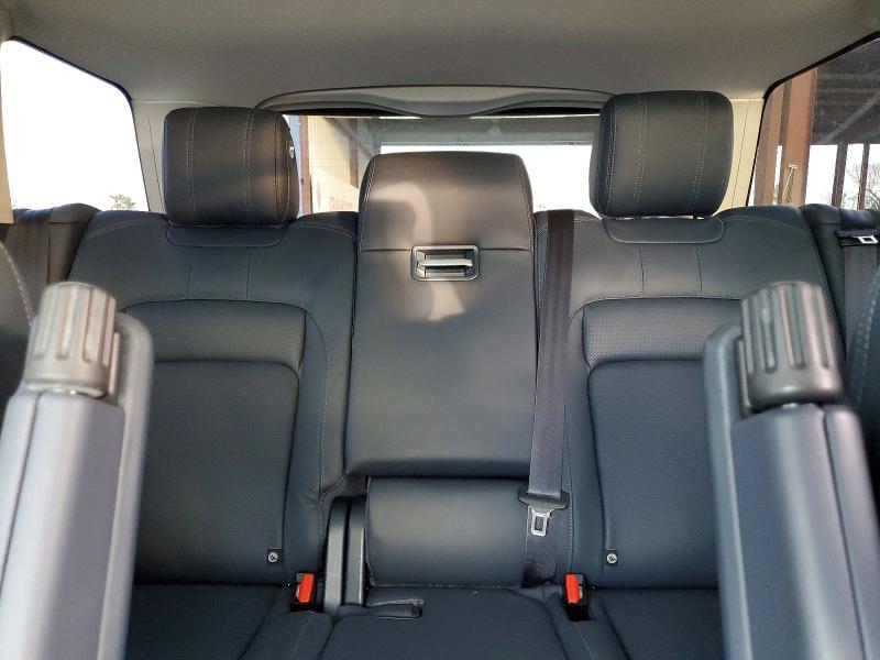 Photo 10 from auction – 2019 LAND ROVER RANGE ROVER with VIN SALGS2RE4KA532733