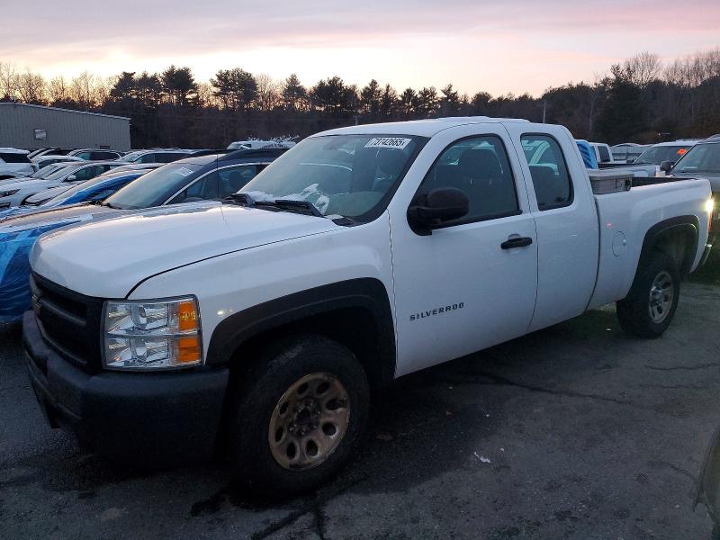 CHEVROLET SILVERADO 2013 with VIN 1GCRCPEX5DZ258660 - Photo from auction