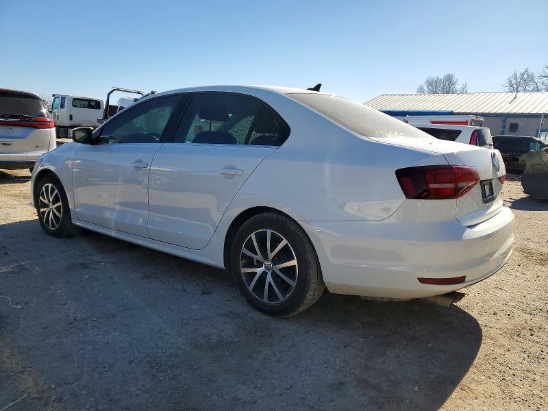 Photo 2 from auction – 2017 VOLKSWAGEN JETTA with VIN 3VWDB7AJXHM338619