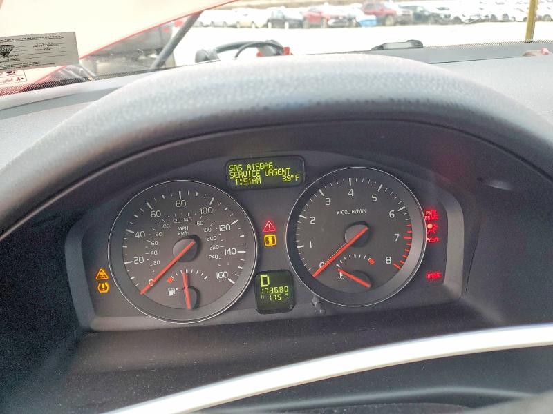صورة رقم 9 من المزاد - 2010 VOLVO S40 2.4I مع VIN YV1382MS8A2496095
