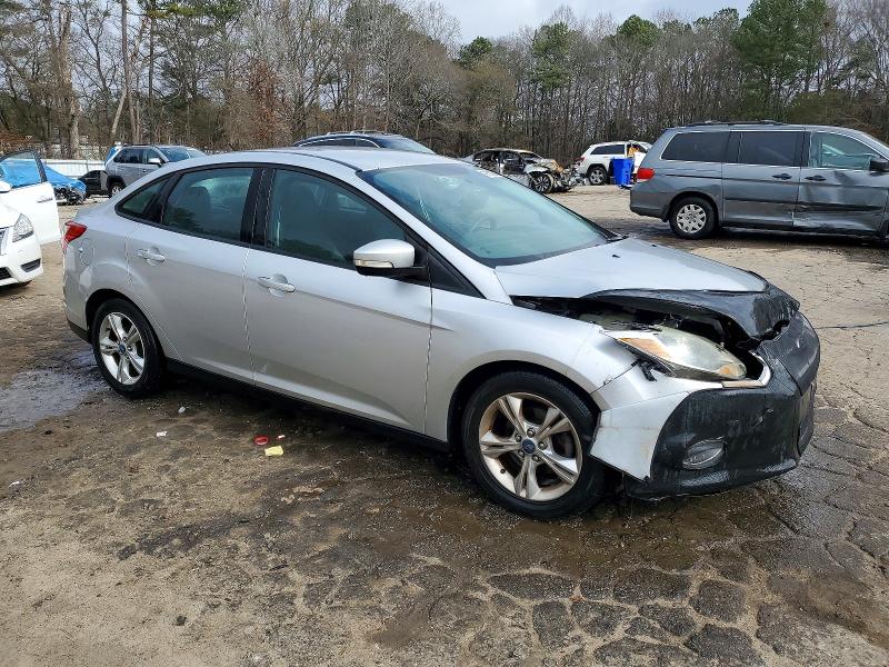 Photo 4 from auction – 2014 FORD FOCUS SE with VIN 1FADP3F25EL291842