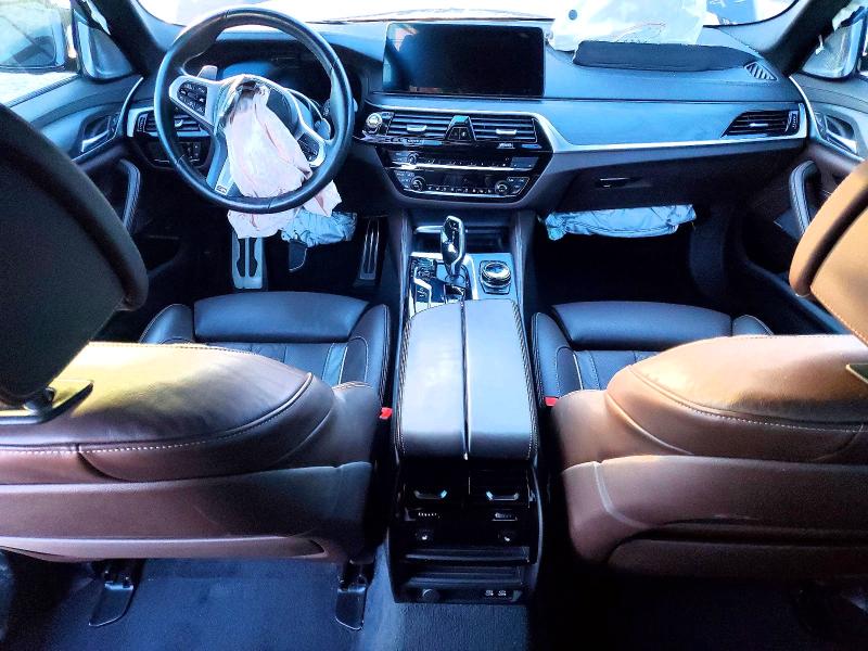 Photo 8 from auction – 2021 BMW M550XI with VIN WBA13BK04MCF21912