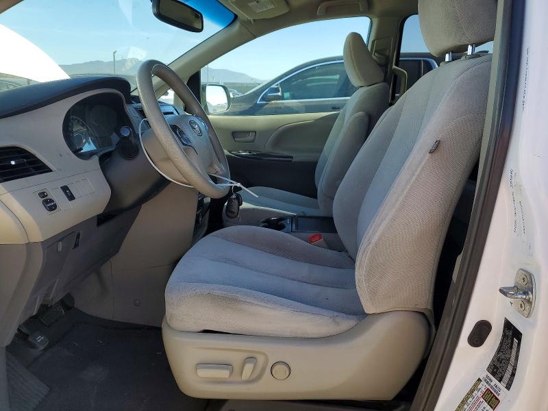Photo 7 from auction – 2013 TOYOTA SIENNA LE with VIN 5TDKK3DC6DS359395