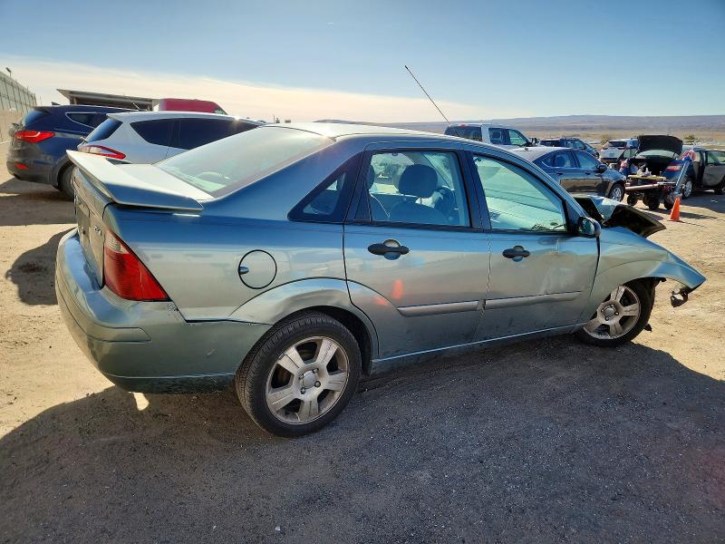 Photo 3 from auction – 2005 FORD FOCUS ZX4 with VIN 1FAFP34NX5W188971