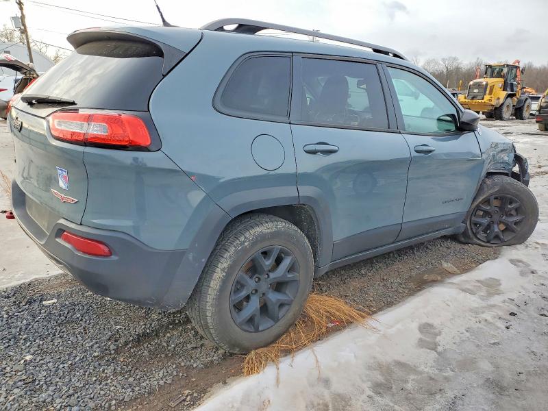 Photo 3 from auction – 2014 JEEP CHEROKEE with VIN 1C4PJMBS0EW202388