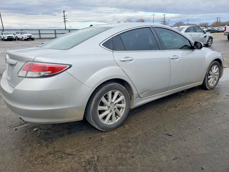 Photo 3 from auction – 2012 MAZDA 6 I with VIN 1YVHZ8DH5C5M27263