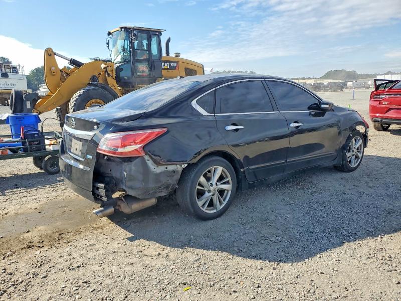 Photo 3 from auction – 2015 NISSAN ALTIMA 2.5 with VIN 1N4AL3AP8FC496039