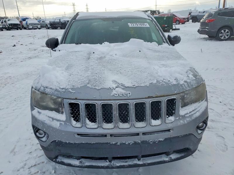Photo 5 from auction – 2015 JEEP COMPASS SP with VIN 1C4NJCBAXFD170572