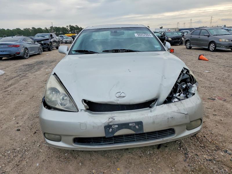 Photo 5 from auction – 2004 LEXUS ES 330 with VIN JTHBA30GX40018482