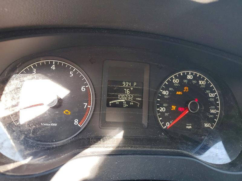 Photo 9 from auction – 2012 VOLKSWAGEN JETTA BASE with VIN 3VW2K7AJ0CM327113