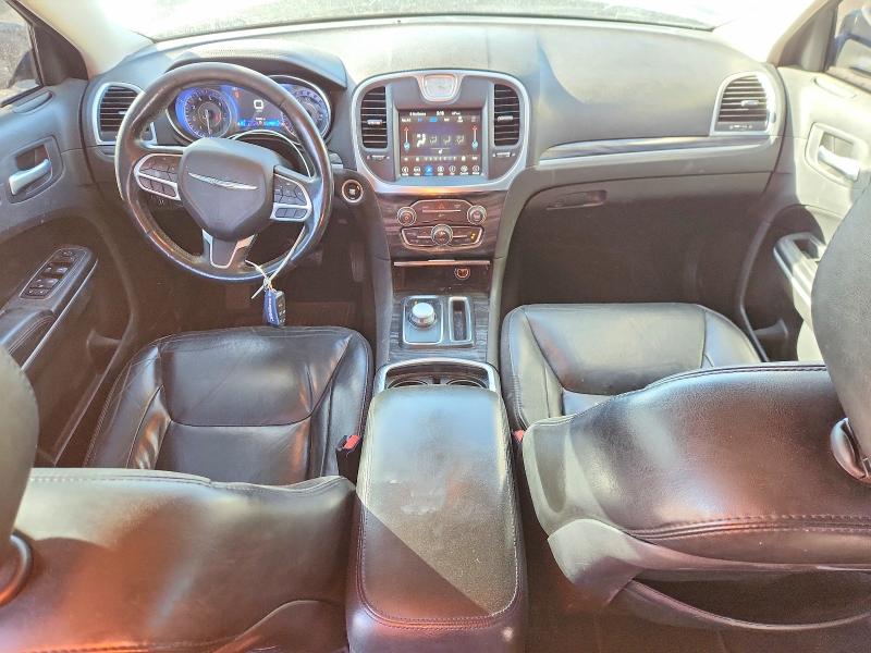Photo 8 from auction – 2019 CHRYSLER 300 with VIN 2C3CCAAG2KH566296