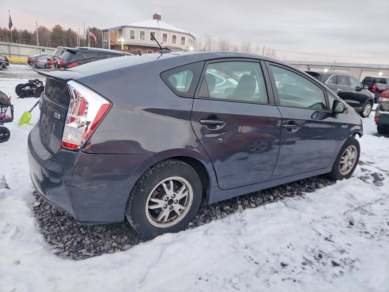 Photo 3 from auction – 2011 TOYOTA PRIUS with VIN JTDKN3DUXB0261745