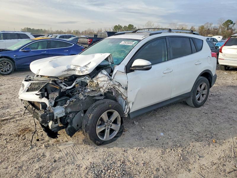 TOYOTA RAV4 XLE 2015 with VIN 2T3WFREV6FW210866 - Photo from auction