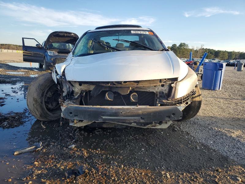 Photo 5 from auction – 2010 HONDA ACCORD EXL with VIN 1HGCP2F80AA104387