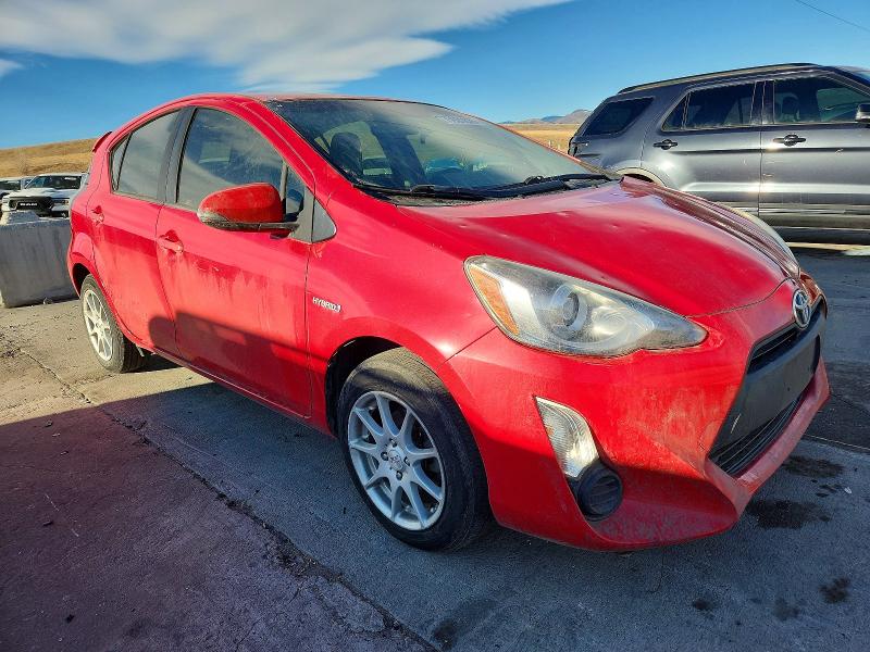 Photo 4 from auction – 2015 TOYOTA PRIUS C with VIN JTDKDTB38F1114465