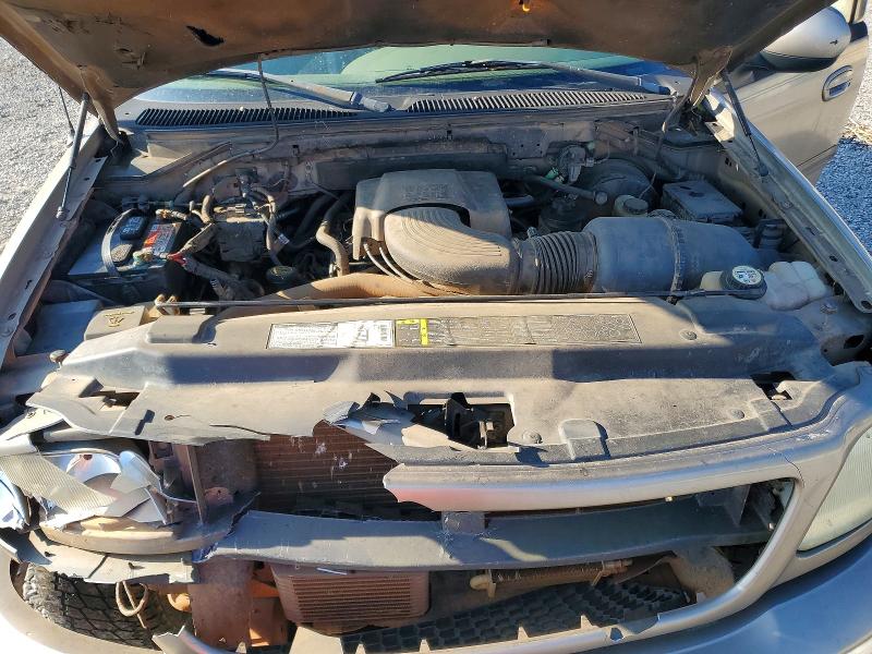 Photo 11 from auction – 2002 FORD F150 with VIN 1FTRW08L72KA98164