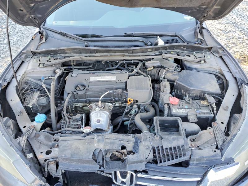 Photo 11 from auction – 2015 HONDA ACCORD with VIN 1HGCR2F78FA274067