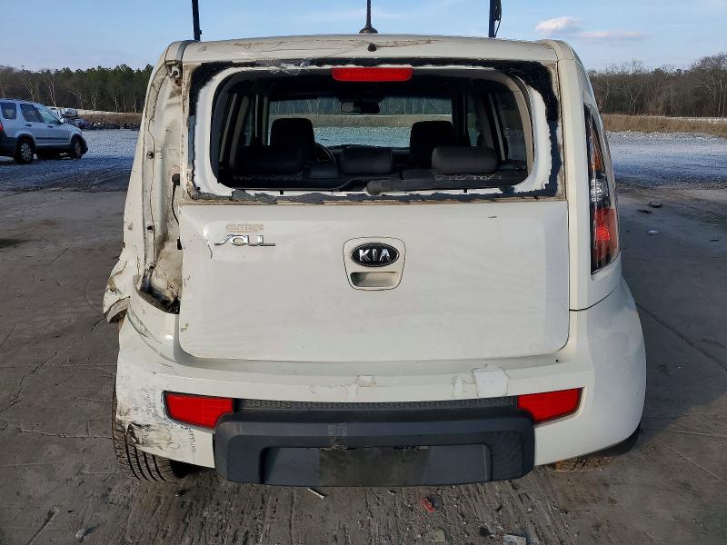 Photo 6 from auction – 2010 KIA SOUL + with VIN KNDJT2A26A7175630
